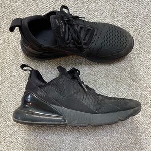 Women’s Nike Air Max 270s. Size 7.5